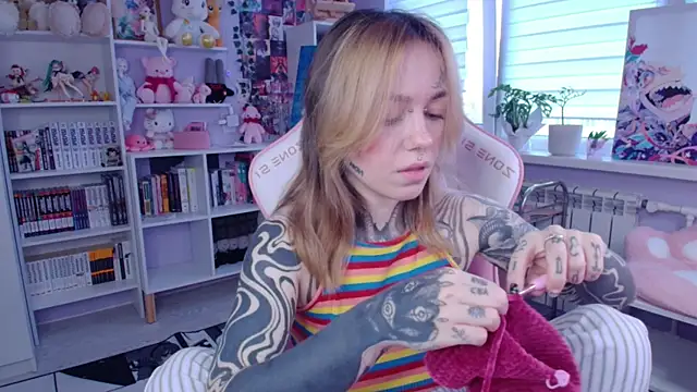 Catharsisi online show from 10/17/25, 02:19