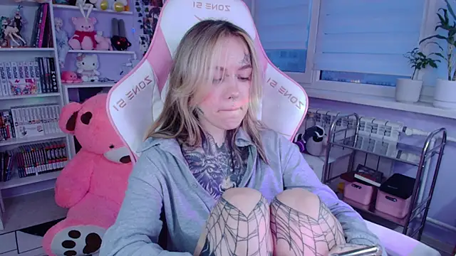 Catharsisi online show from 11/29/25, 01:03