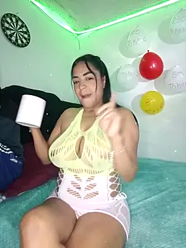 CarolinePolsen online show from 09/18/25, 12:40