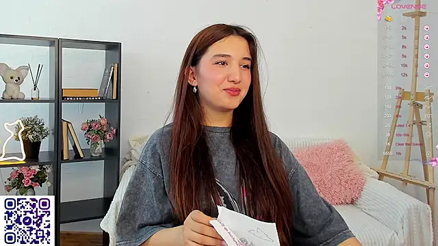 anna elfi online show from 02/23/25, 05:56