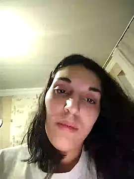 Snapshot of Rosanna_Rennie chatting on 01/14/25, 09:30 Rosanna Rennie online show from 01/14/25, 09:30
