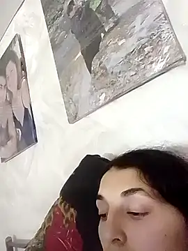 Rosanna Rennie online show from 10/02/25, 01:23