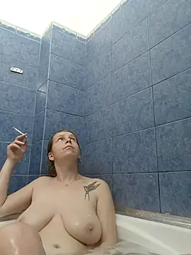 Snapshot of ioanaf chatting on 10/23/25, 07:01 ioanaf online show from 10/23/25, 07:01