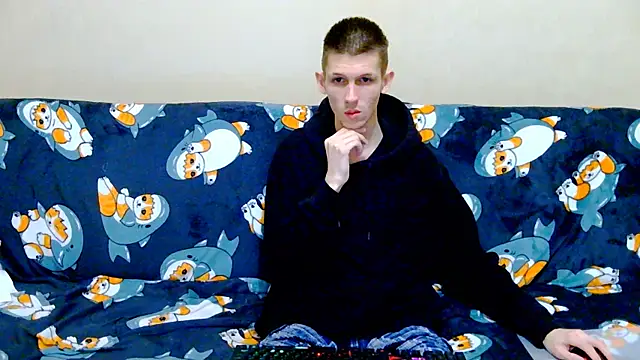 Snapshot of Lester_Broo chatting on 10/18/25, 12:13 Lester Broo online show from 10/18/25, 12:13