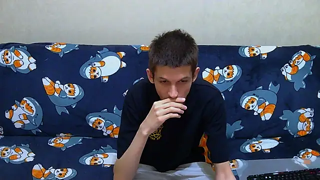Lester Broo online show from 05/28/26, 02:42