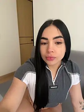 tamy xoo online show from 11/30/25, 04:44