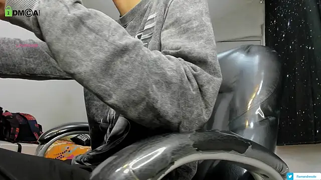 HarolddXL online show from 09/17/25, 01:13