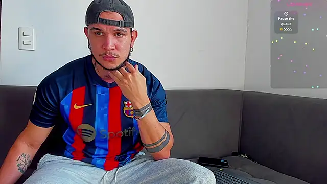 austinoficial online show from 10/23/25, 08:29