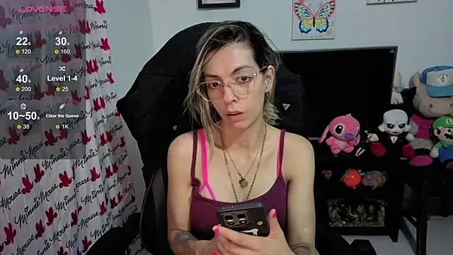 Princezzlove3 online show from 09/30/25, 12:37