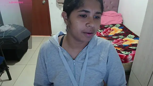 july-feria online show from 12/05/25, 03:41