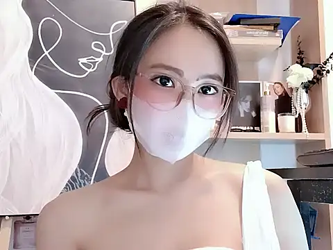 Lush-Office online show from 11/26/25, 07:20