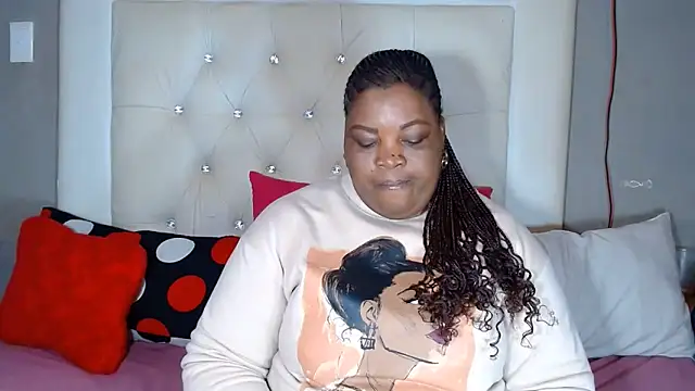 omalicha98 online show from 06/11/26, 07:28