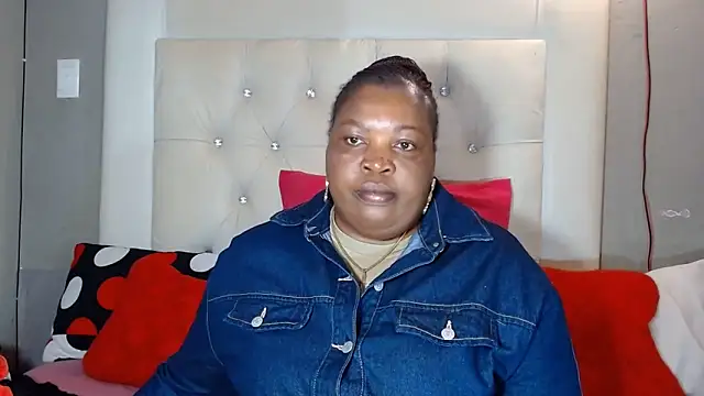 omalicha98 online show from 06/13/26, 07:06