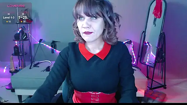 Snapshot of Goddess_Orsa chatting on 02/12/26, 03:45 Goddess Orsa online show from 02/12/26, 03:45