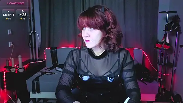 Snapshot of Goddess_Orsa chatting on 03/15/26, 03:29 Goddess Orsa online show from 03/15/26, 03:29