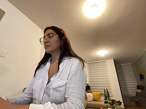 MartinaSooler online show from 02/18/25, 11:52