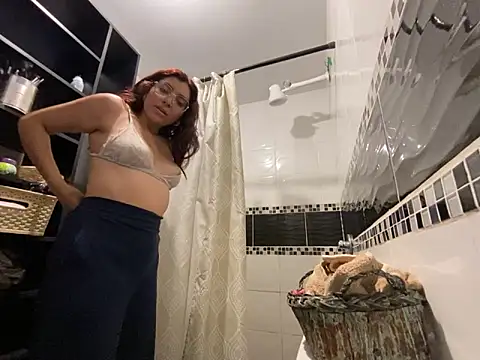 MartinaSooler online show from 02/21/25, 12:05