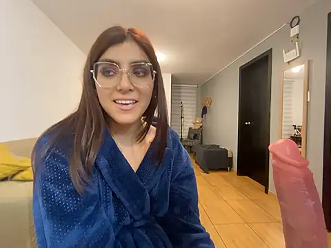 MartinaSooler online show from 03/12/25, 05:46
