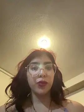 MartinaSooler online show from 06/12/26, 04:11