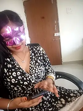 Snapshot of Babbyy_doll chatting on 02/26/25, 03:53 Babbyy doll online show from 02/26/25, 03:53