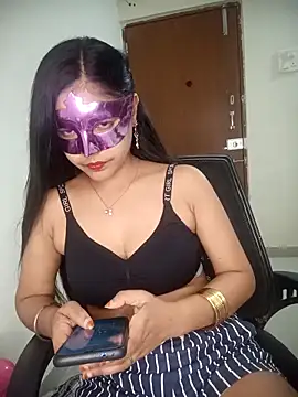 Snapshot of Babbyy_doll chatting on 03/04/25, 04:41 Babbyy doll online show from 03/04/25, 04:41