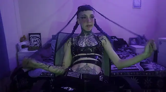 bad doll bb online show from 02/18/25, 10:25