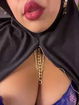 zahra Jalid online show from 04/30/26, 08:37