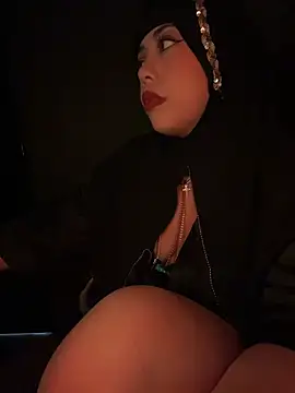zahra Jalid online show from 05/16/26, 10:08