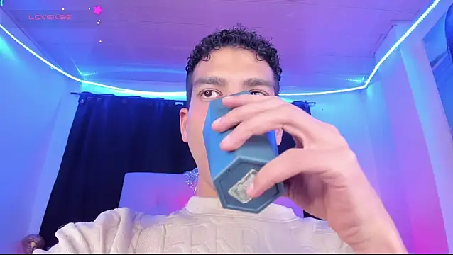 Ethan Boyy online show from 06/26/26, 02:38