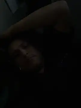 Snapshot of Inglphons chatting on 01/19/25, 07:46 Inglphons online show from 01/19/25, 07:46