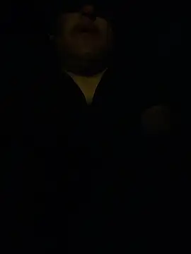 Snapshot of Inglphons chatting on 01/22/25, 07:03 Inglphons online show from 01/22/25, 07:03