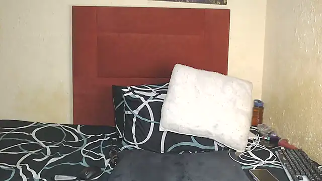 BarbieLadie online show from 02/19/25, 01:18