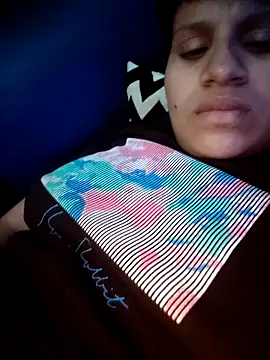 Mumbaigirl17 online show from 10/23/25, 07:56