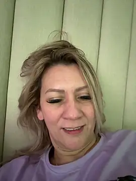 AtheneaRusell online show from 10/02/25, 07:21