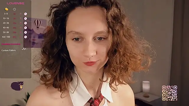 Leya Curly online show from 09/15/25, 09:42