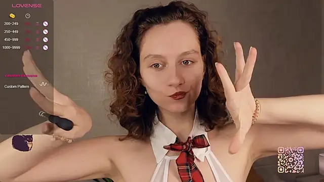 Leya Curly online show from 09/19/25, 03:02