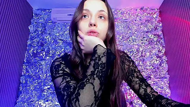 Sahara Shields online show from 01/21/25, 02:22