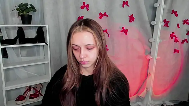Sahara Shields online show from 02/18/25, 10:16