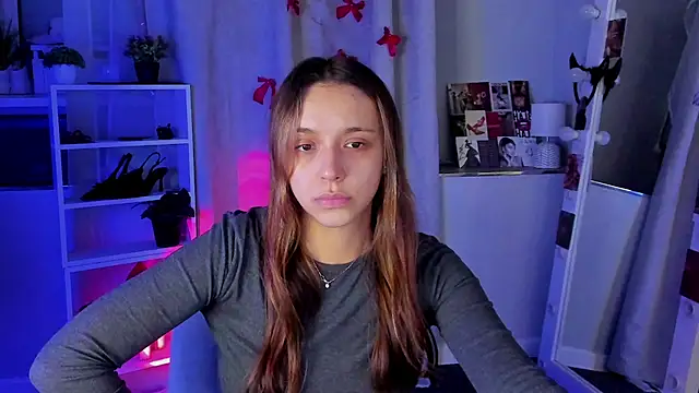 Sahara Shields online show from 09/10/25, 10:04