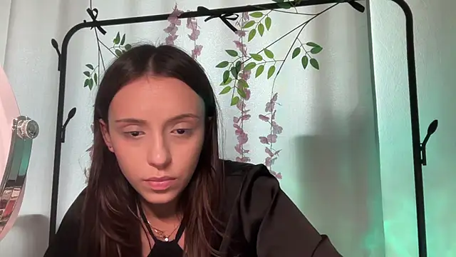 Sahara Shields online show from 06/20/26, 11:24