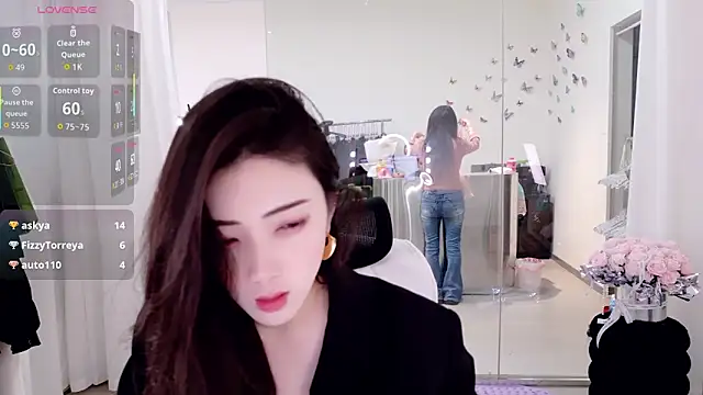 miaomiao-777 online show from 05/06/26, 11:21