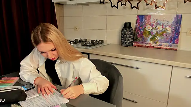 Snapshot of SynnoveEyre chatting on 02/12/25, 02:21 SynnoveEyre online show from 02/12/25, 02:21