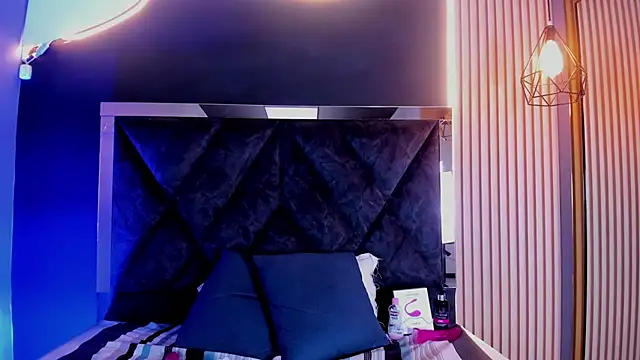 Victoriajohns mjs online show from 02/19/25, 06:32