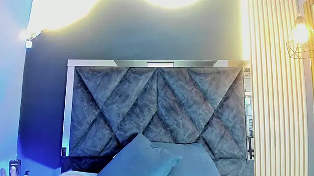 Victoriajohns mjs online show from 02/20/25, 03:19