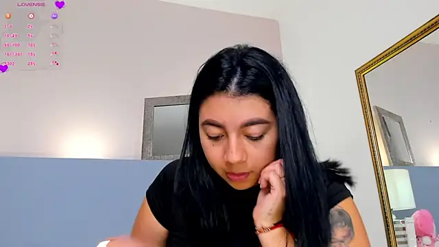BrianaaTaylor online show from 02/05/25, 12:17