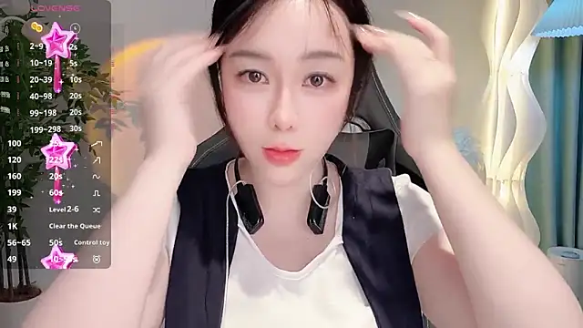 Alano-01 online show from 06/06/26, 09:25