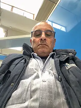 Snapshot of sempreilmio2 chatting on 09/30/25, 10:42 sempreilmio2 online show from 09/30/25, 10:42