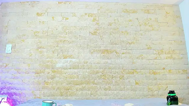 pocahontas pow online show from 10/04/25, 12:03