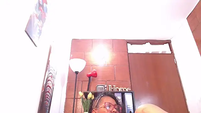 lady rebecca online show from 03/18/25, 10:04