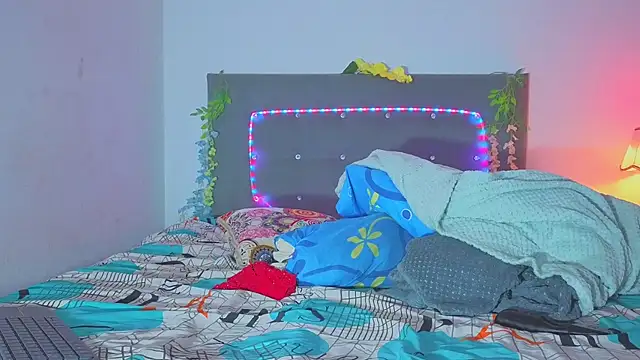 NoaBrowm online show from 11/27/25, 10:45